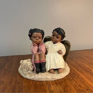 All Gods Children MICHAEL &
KIM Figurine Signed
M.Holcombe Signing Day